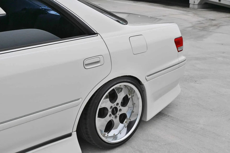 BN SPORTS TYPE-2 FULL BODY KIT FOR TOYOTA JZX100 MARK II