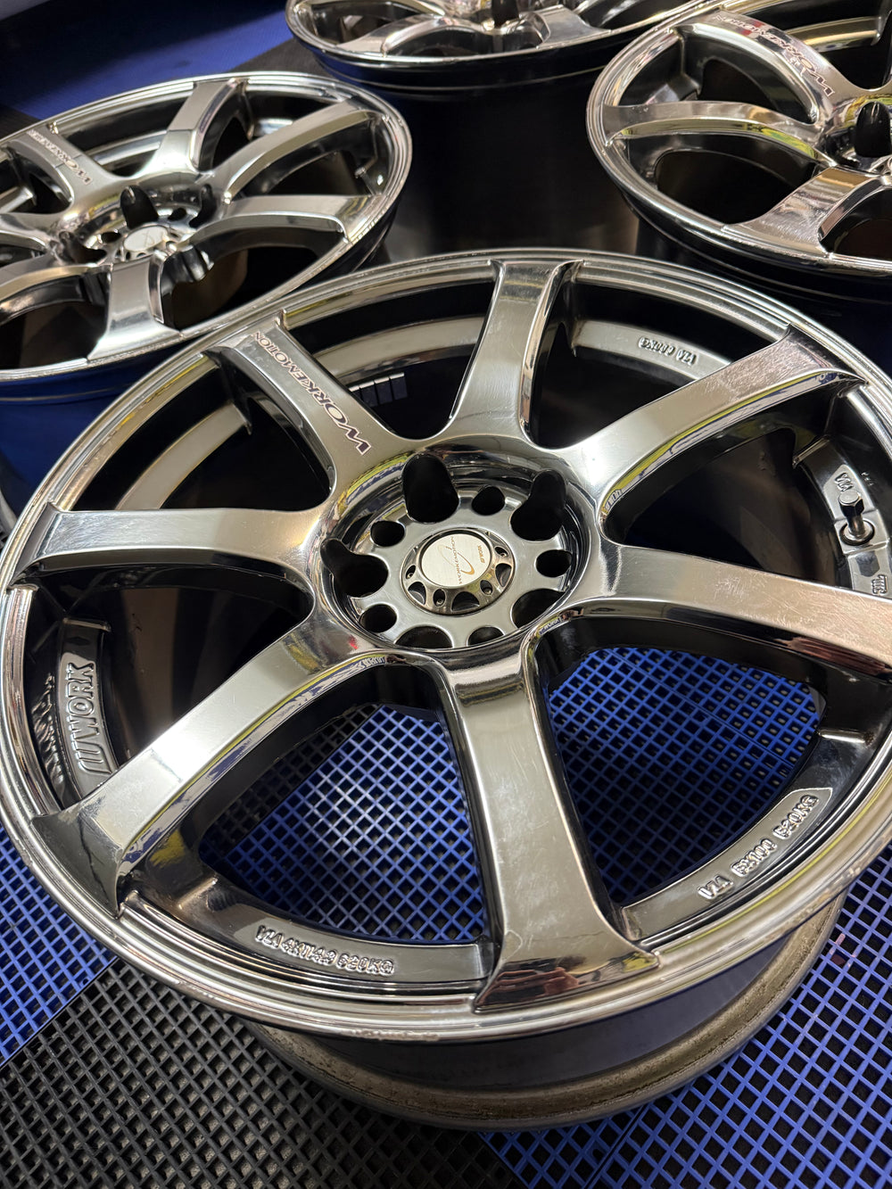 18 inch WMB Work Emotion XT7’s