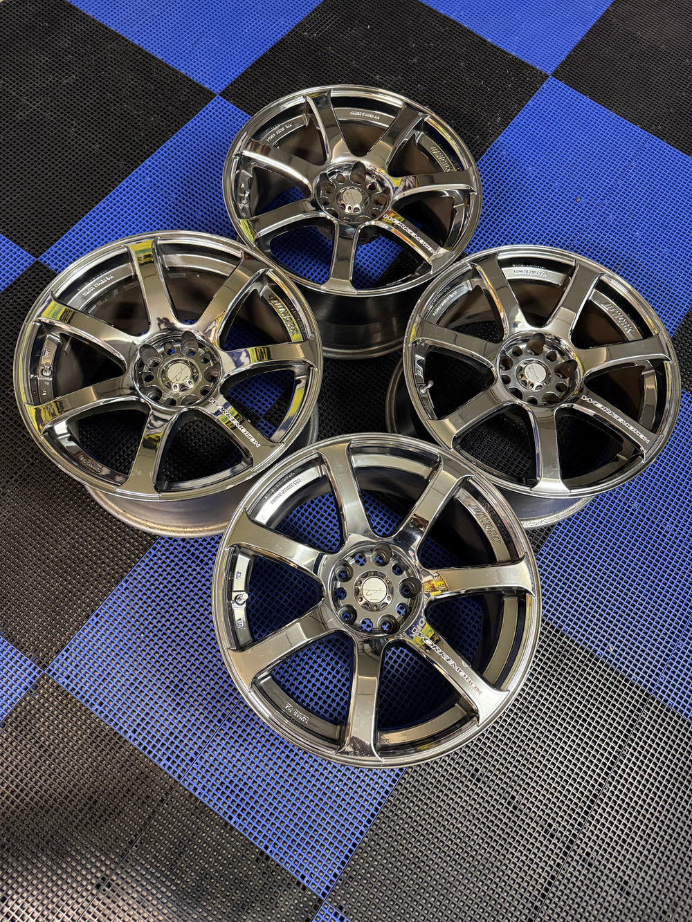 18 inch WMB Work Emotion XT7’s