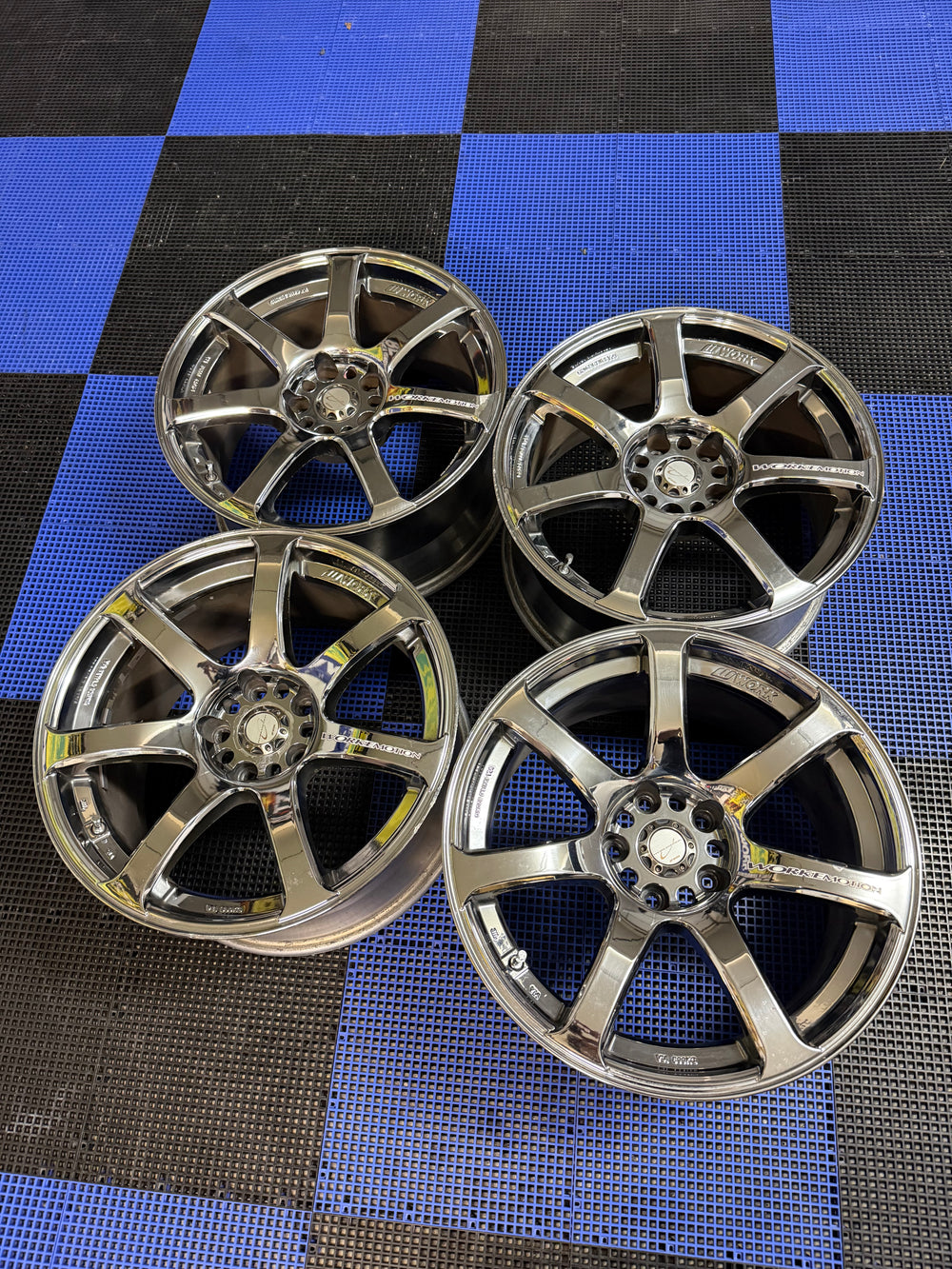 18 inch WMB Work Emotion XT7’s